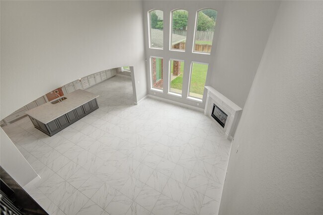 Building Photo - 26510 Crimson Bluff Ln