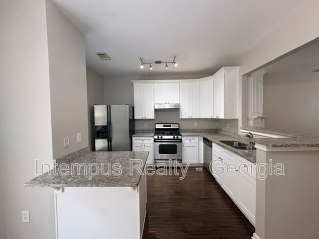 Building Photo - 904 Prestwyck Ct