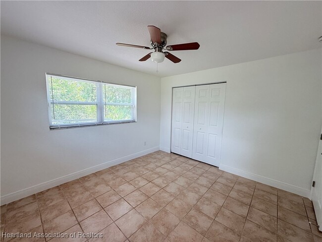 Building Photo - 944 Galaxy Ave