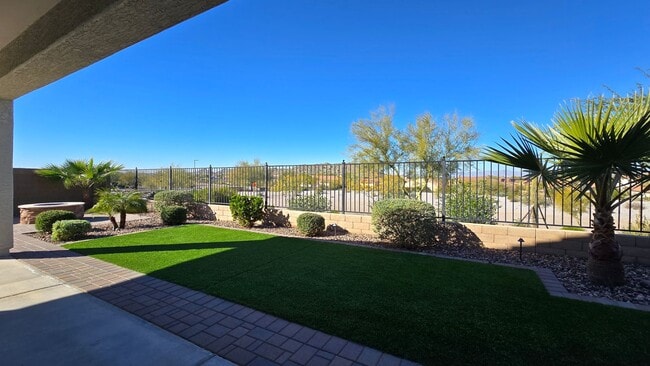 Building Photo - Pristine home in amenity rich Estrella Mountain Ranch!