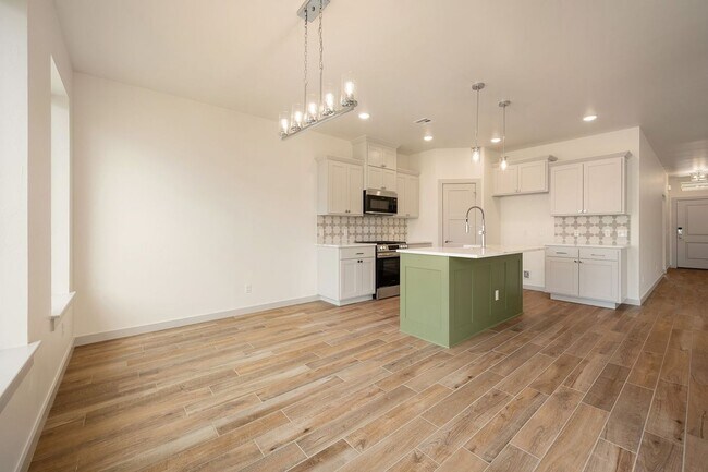 Building Photo - 4909 Misty Wood Ln