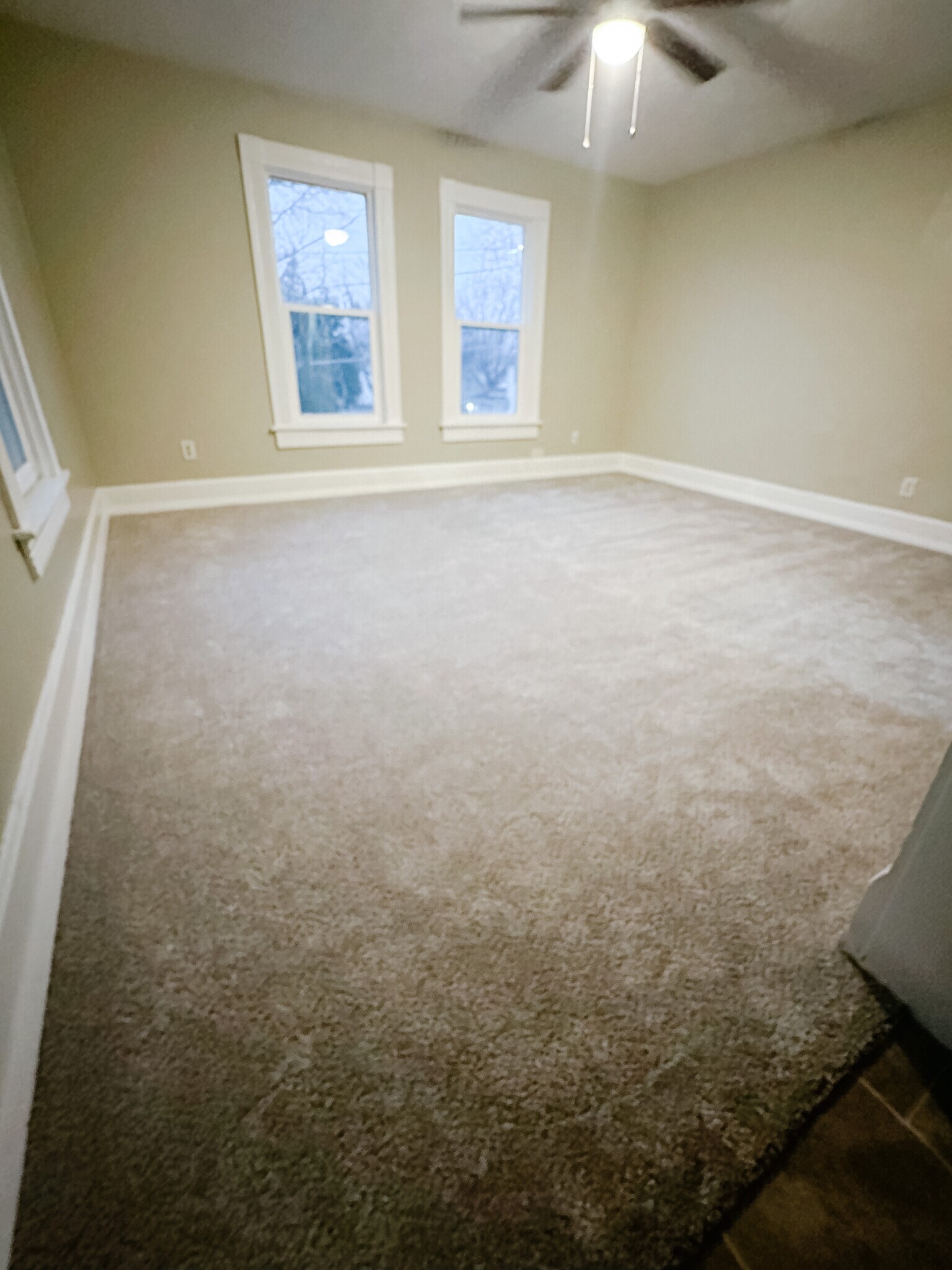 Large living space attached to the kitchen - 1802 12th St