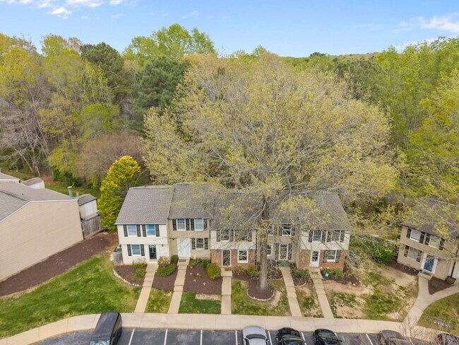 Building Photo - 7716 Sandra Ln