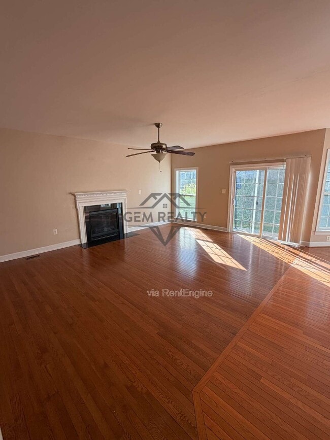 Building Photo - 3675 Expedition Dr