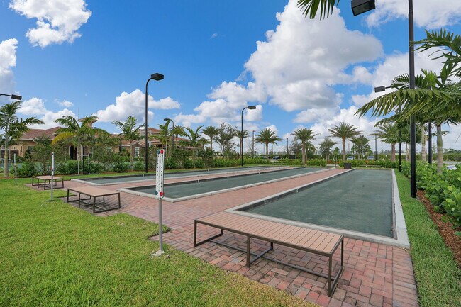 Building Photo - 9368 Cantal Cir E