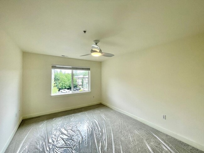 Building Photo - Great Townhome for rent