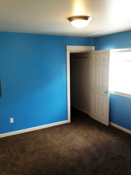 Bedroom - 412 26th Ave S