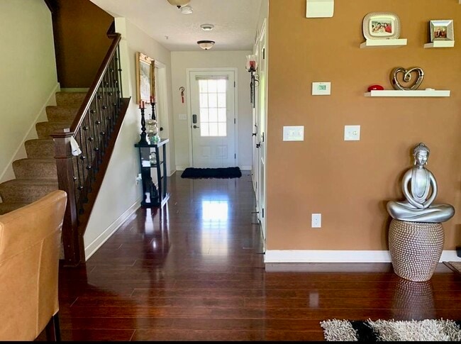 Building Photo - 3453 Chestnut Ln