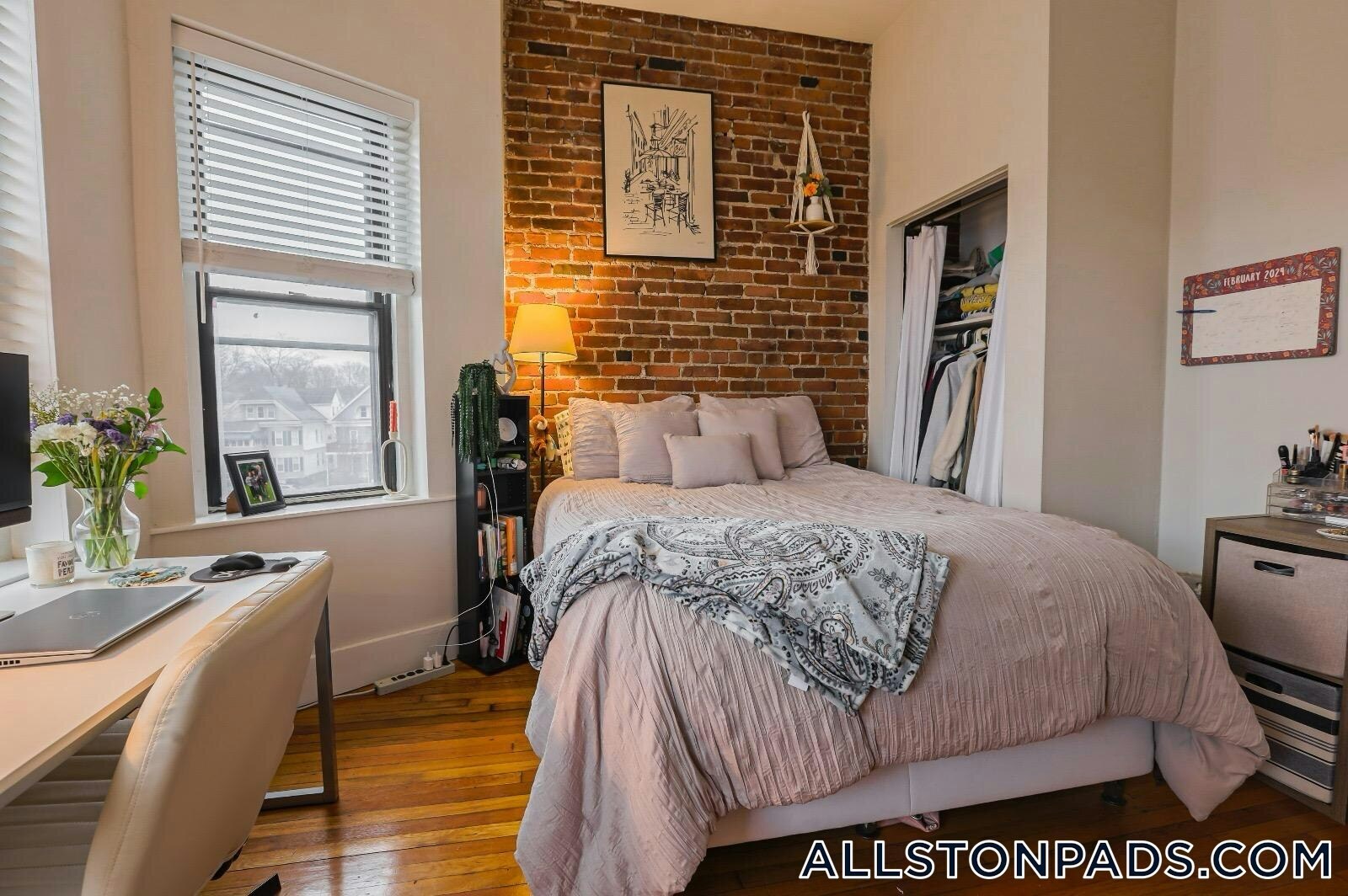 Building Photo - 11 Gorham St