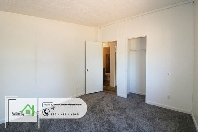 Building Photo - 7700 Fisher Ln