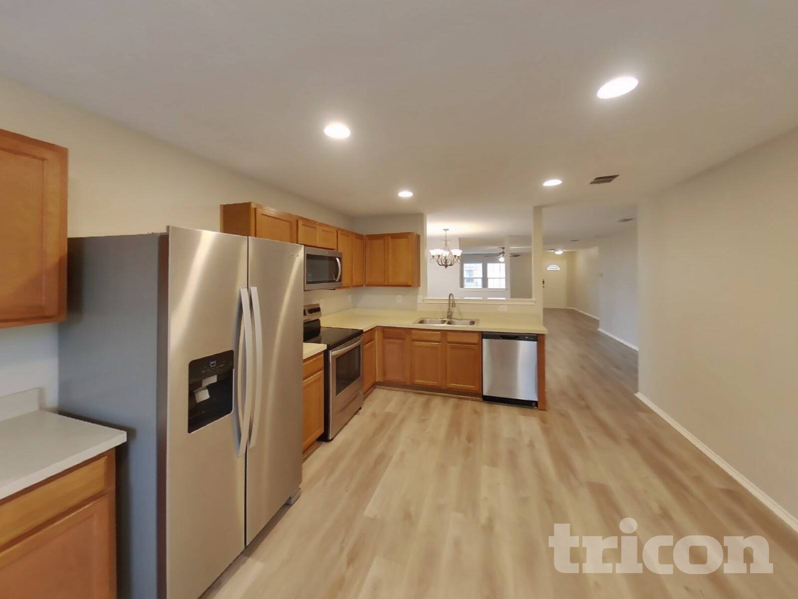 Building Photo - 1317 Gayle St