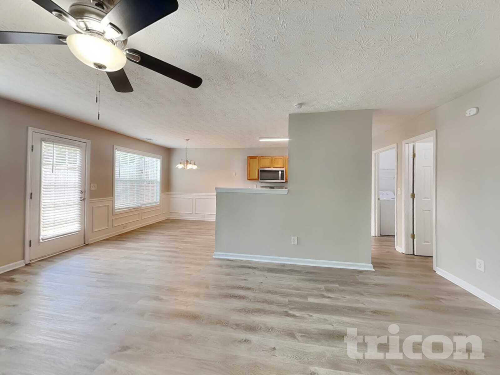 Building Photo - 597 Shadow Valley Ct