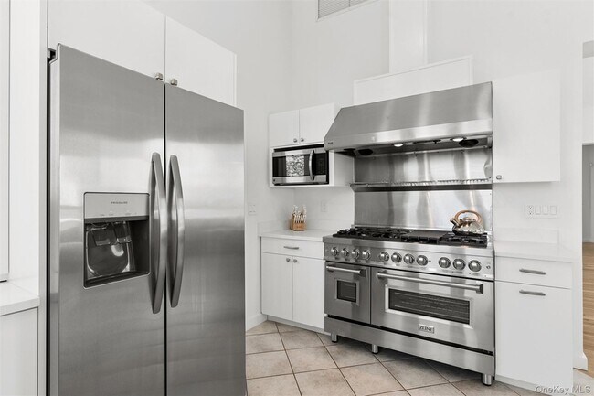 Building Photo - 83 Prospect Hill Ln