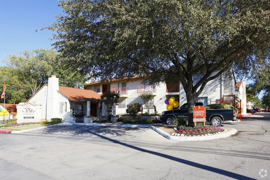 Merida Apartment Homes 2167 NE Loop 410 San Antonio TX 78217