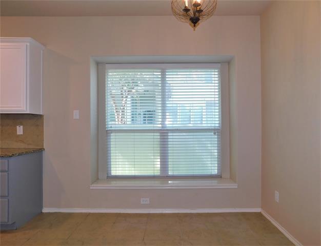 Building Photo - 835 Post Oak Pl