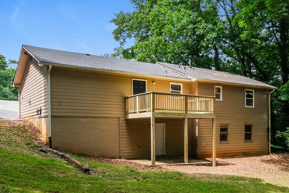 Building Photo - 1695 Lawrenceville-Suwanee Rd