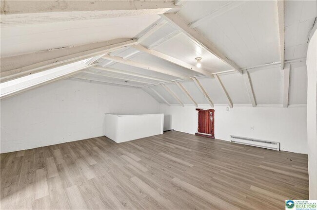 Building Photo - 503 W Gordon St