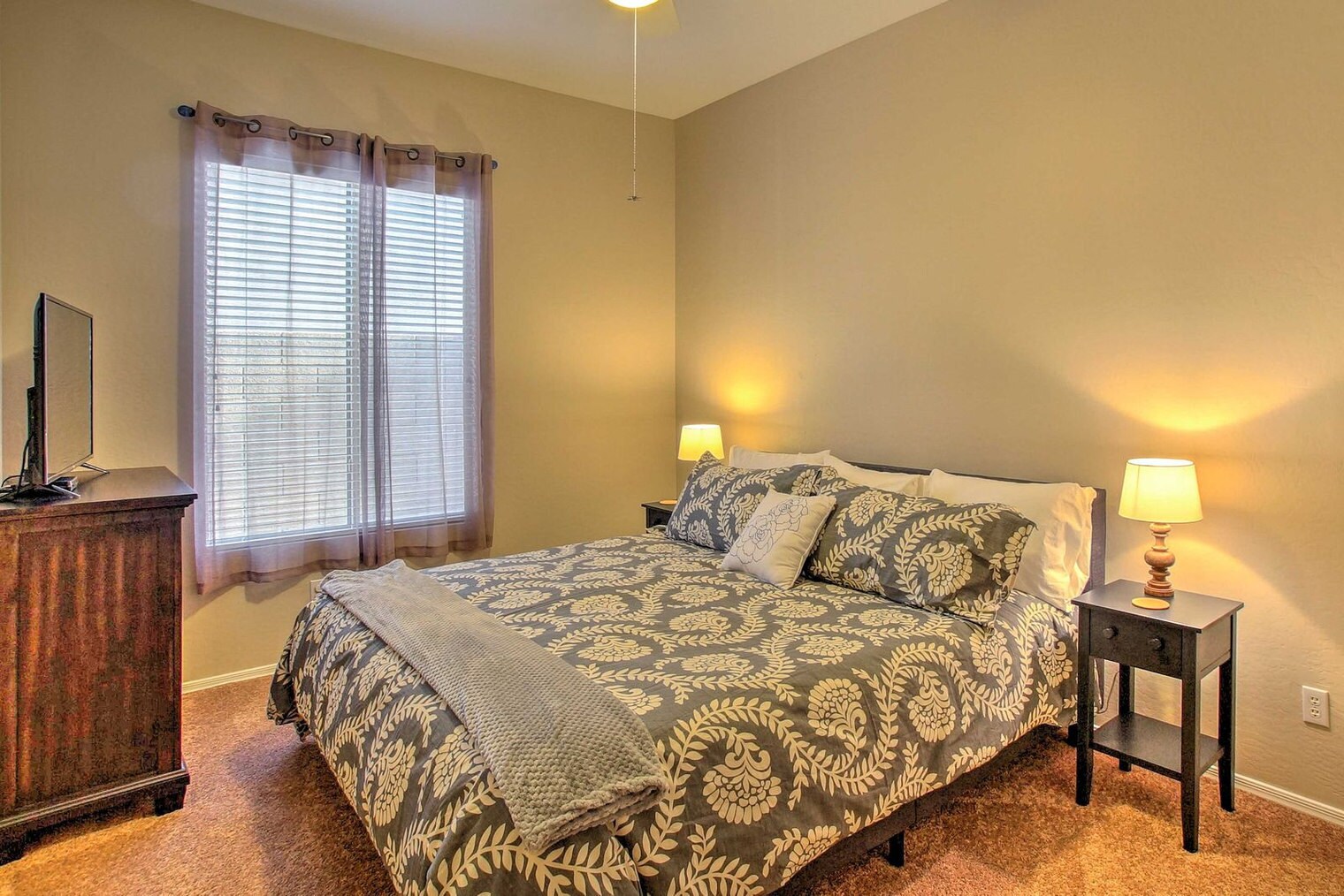 Building Photo - 10342 E Tierra Buena Ln