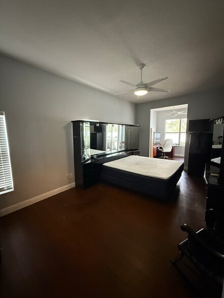 Building Photo - 6817 Regents Village Way