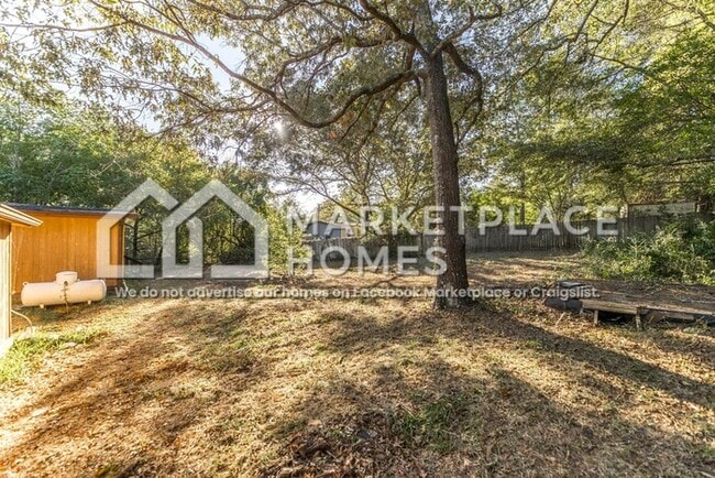 Building Photo - 103 Jessica Dr