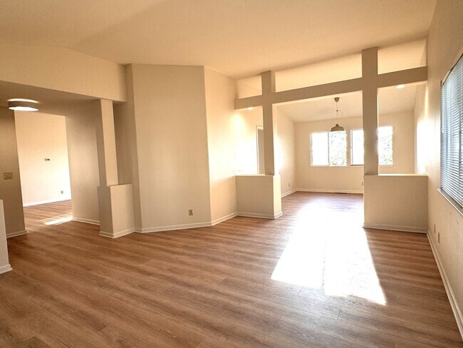 Building Photo - 146 Northridge Dr