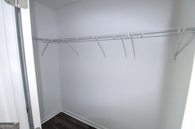 Building Photo - 124 Callaway Cres