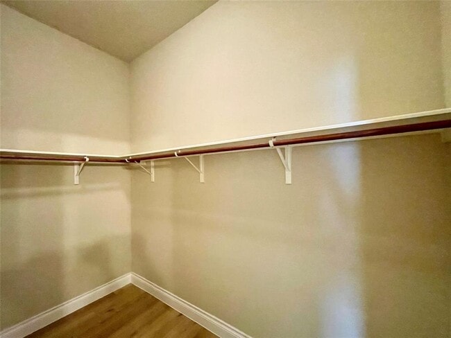 Building Photo - 15203 Lucian Dr