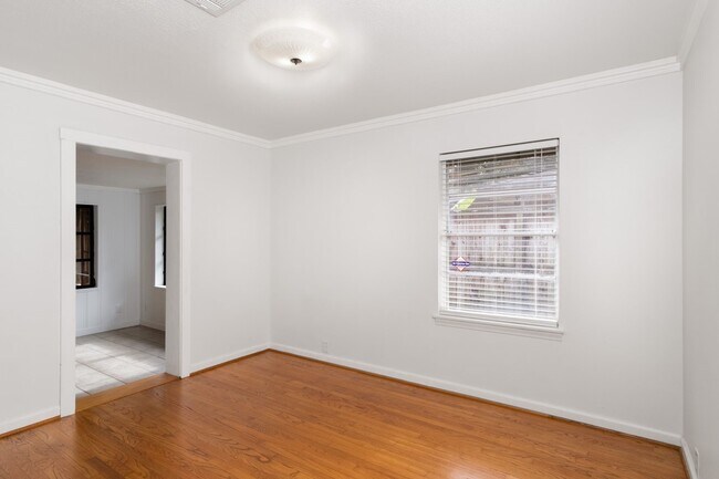 Building Photo - 3014 Attridge Rd