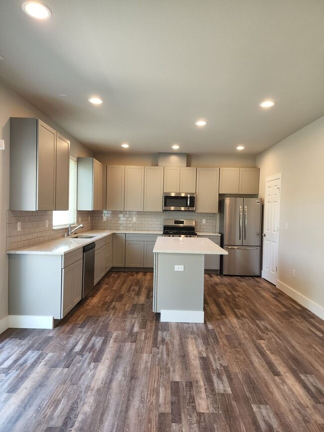 Building Photo - Yelm Creek Estates, New Construction 4 Bedroom, 2.5 Bathroom Home!  Back on the Market & Ready NOW!