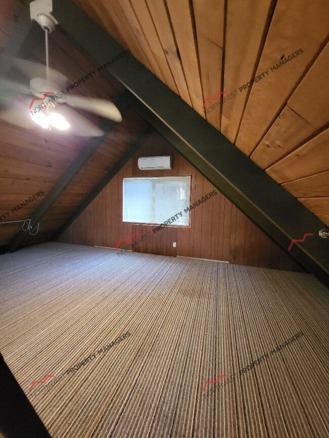 Building Photo - 137 Baker Dr