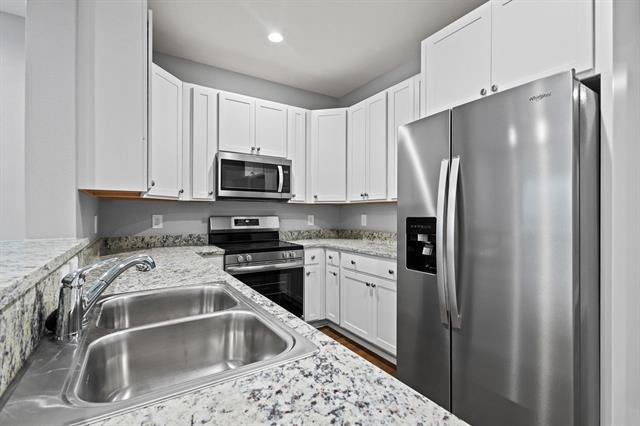 Building Photo - 724 W Gandy St