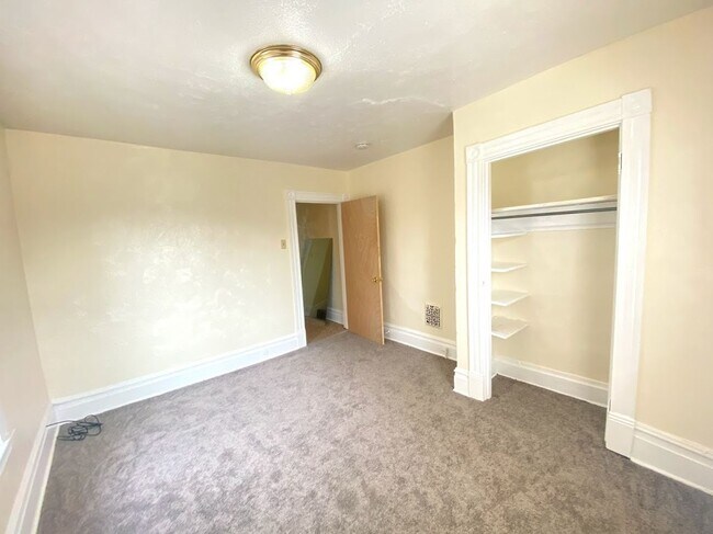 Building Photo - 557-559-559 3rd St