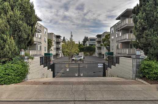 Gated Entrance - 181 Del Medio Ave