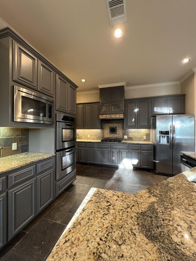 Building Photo - 2922 Ivory Creek