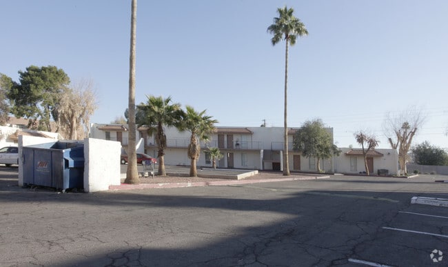 Highland Park - Buenas Apartments on 27th Ave