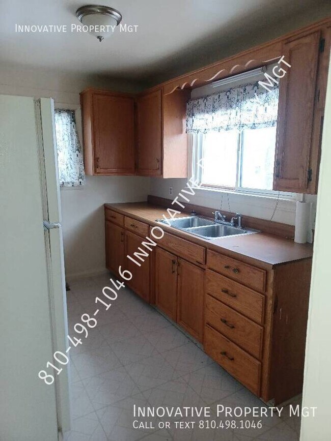 Building Photo - 1606 Cronk Ave