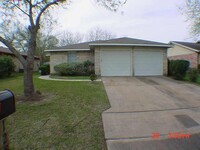 Building Photo - 12802 Greenshire Dr