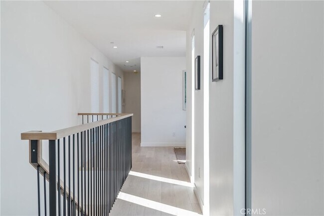 Building Photo - 11825 Tennessee Ave