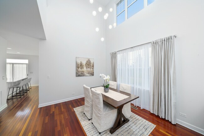 Building Photo - 2930 Glacier Way