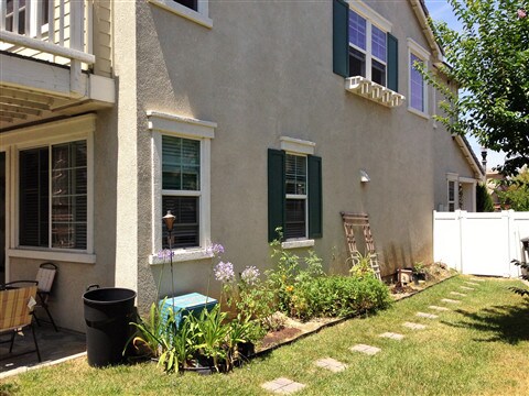Building Photo - 40126 Canton Ct