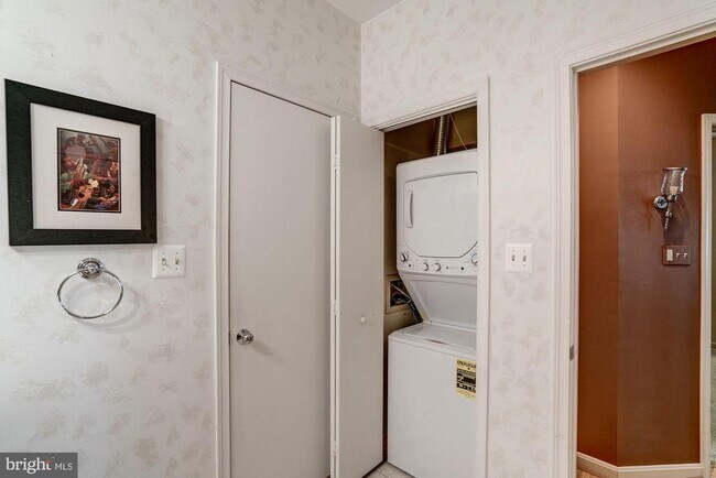 Building Photo - 12232 Fort Buffalo Cir