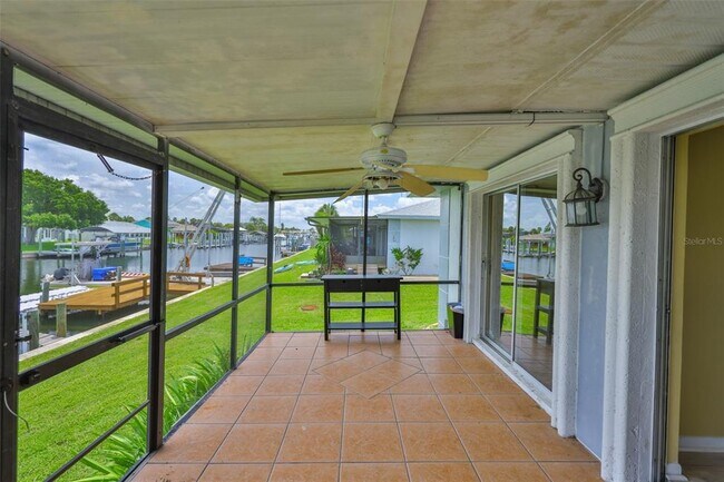 Building Photo - 1045 Apollo Beach Blvd