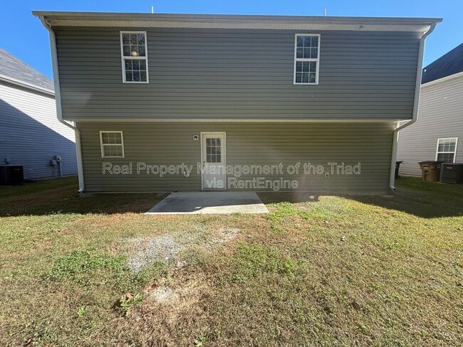 Building Photo - 4507 Chapel Ridge Dr