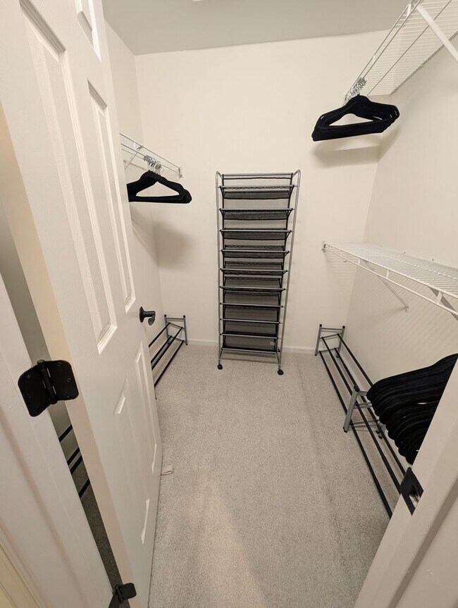 Building Photo - 11442 Heritage Commons Way