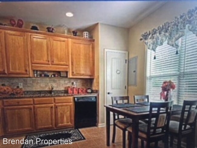 Building Photo - 189 Cobblestone Park Dr