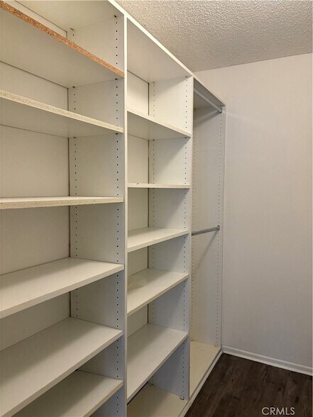 Building Photo - 12720 Burbank Blvd