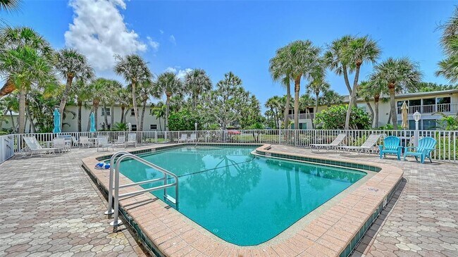 Building Photo - 6750 Gulf of Mexico Dr