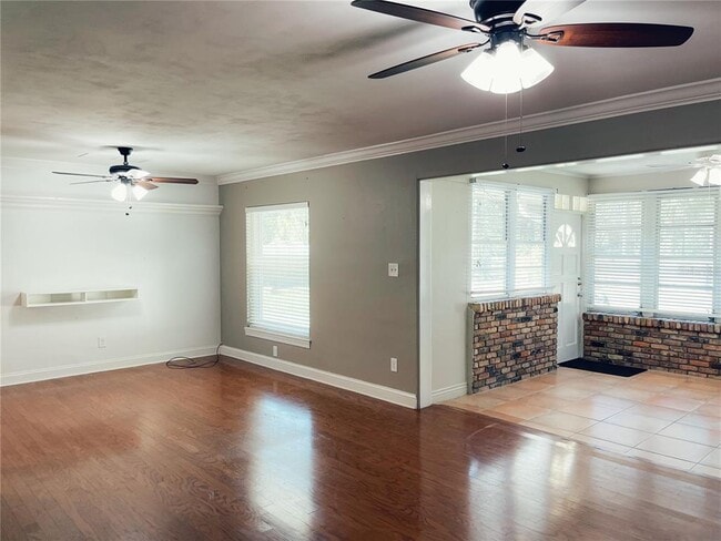 Building Photo - 1406 Ensenada Dr