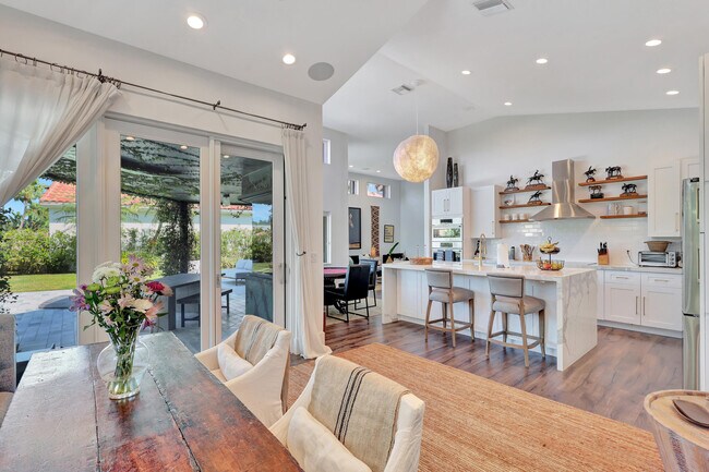 Building Photo - 12612 Mallet Cir