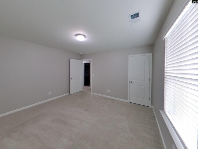 Building Photo - 308 Savannah Hills Dr